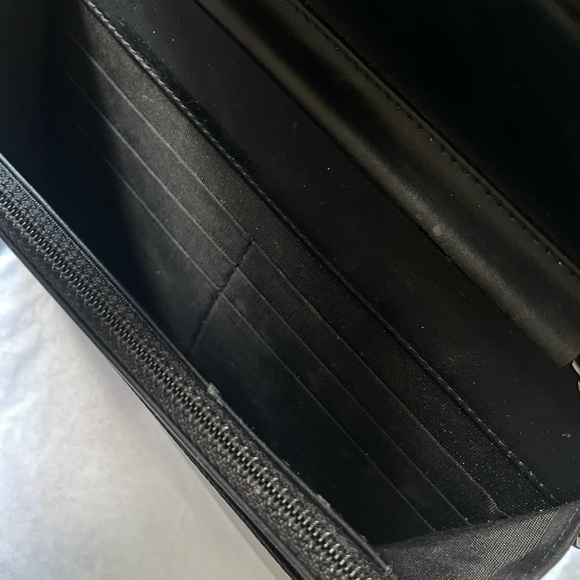 Chanel Wallet On Chain (WOC) - Picture 6 of 10